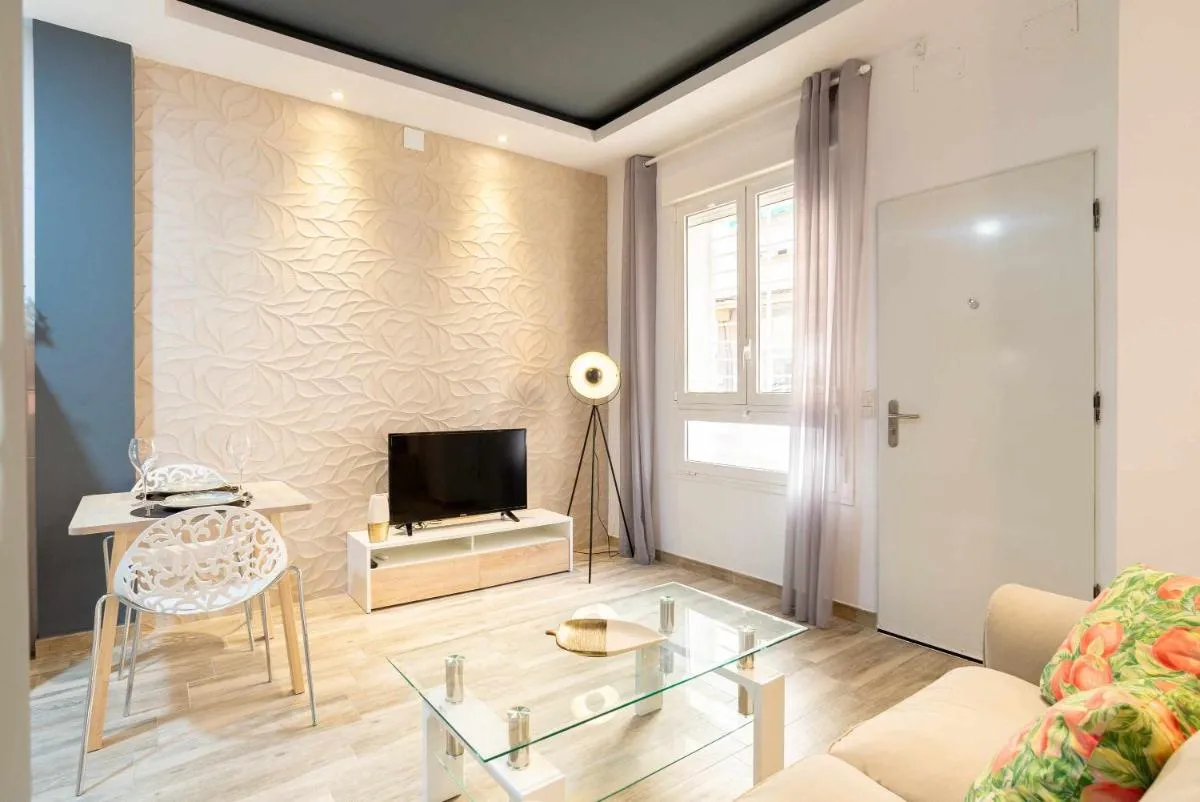 Image 6 of VIALIA SUITES Cinema