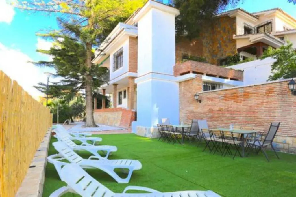 Image 1 of VILLA CERCA DE LA PLAYA,PISCINA PRIVADA,BBq