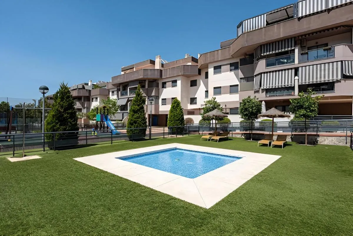 Image 4 of Ven descansa y conoce Málaga