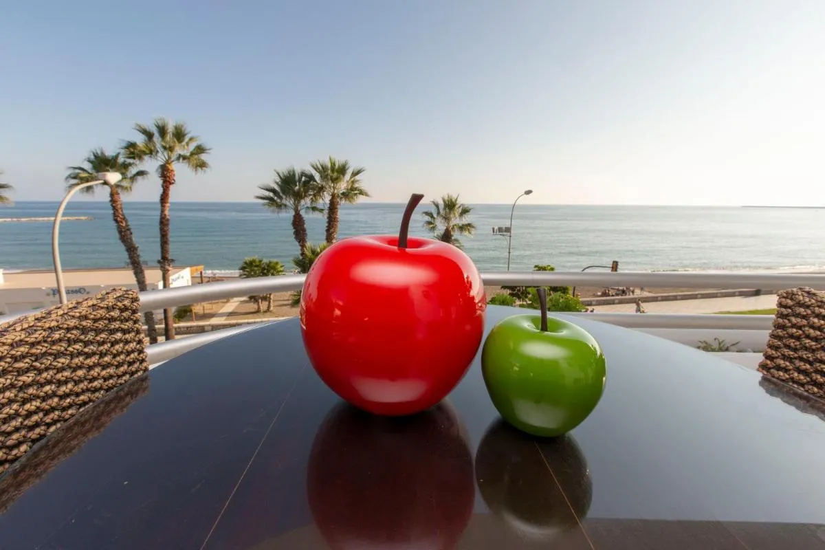 Image 1 of Villa Venecia, Apartamento de Lujo en 1º línea de playa + parking