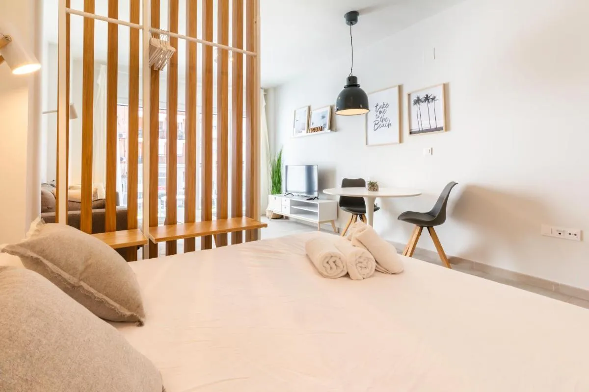 Image 4 of WintowinRentals Apartamento sostoa 156