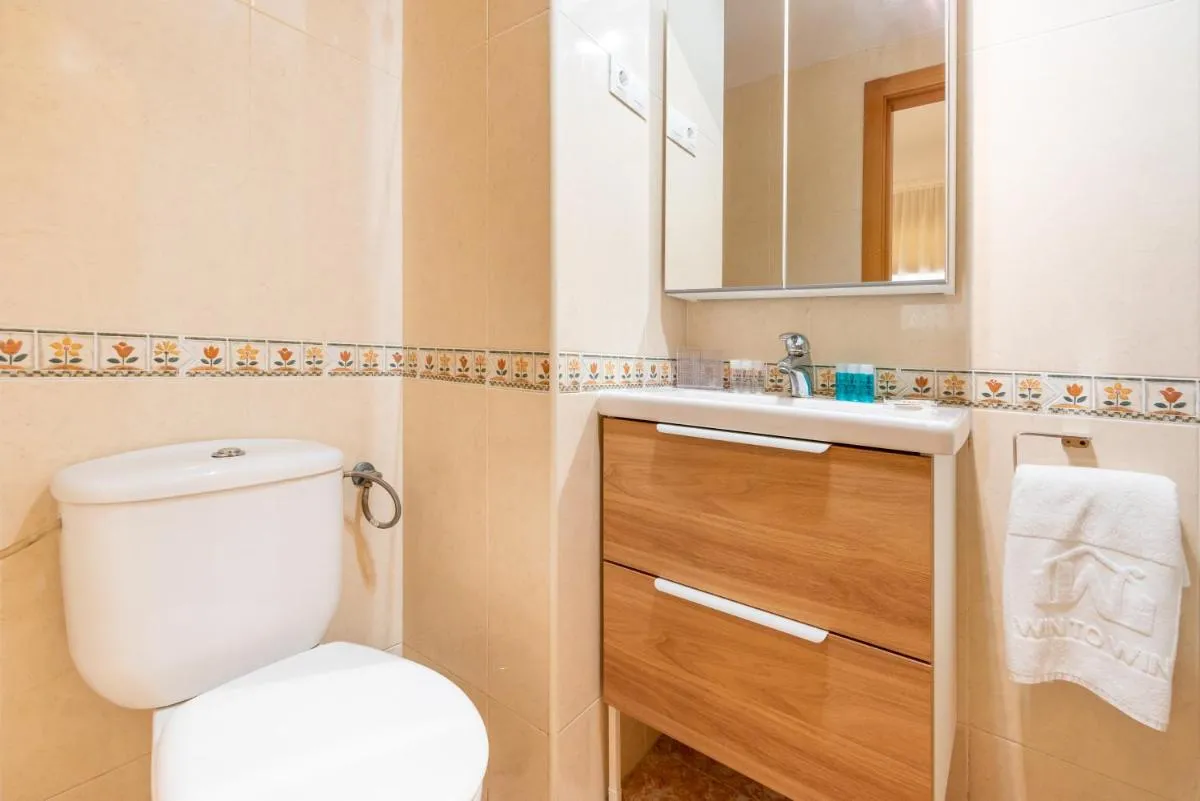 Image 2 of WintowinRentals Great Apartment, Amazing Location in Parque Mediterráneo