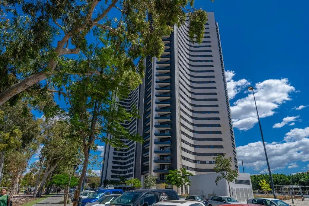 Image of XPCE URBAN 2 MALAGA SKYLINE Parking Free