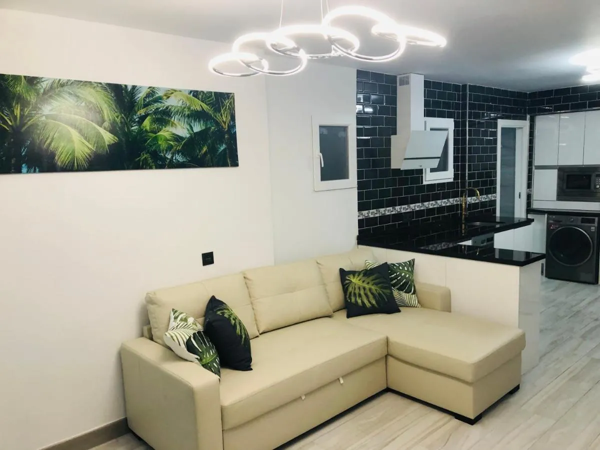 Image 3 of apartamento fabrynne beach