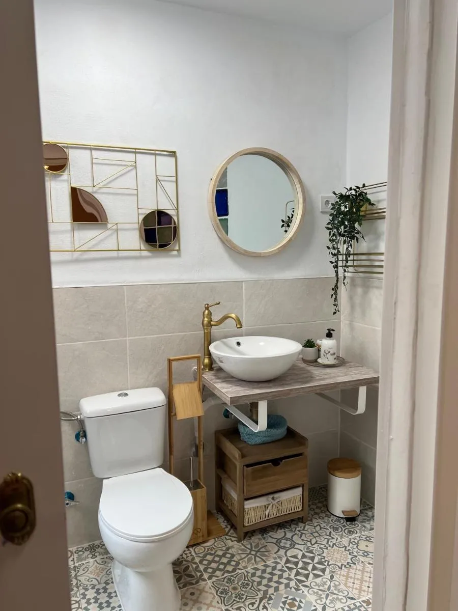Image 4 of iYOURBASICS Great Apartment Hinestrosa 23 FREE WIFI&AC